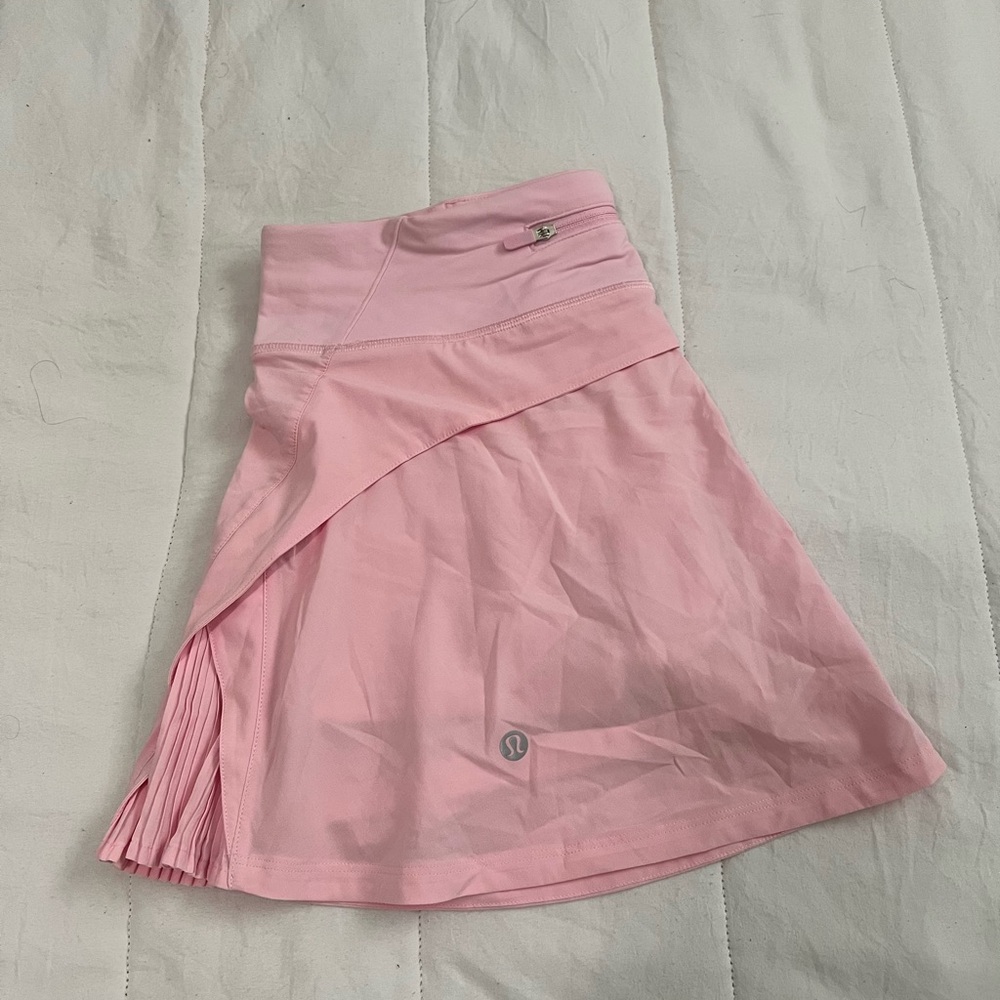 Lululemon Play off the Pleats Skirt